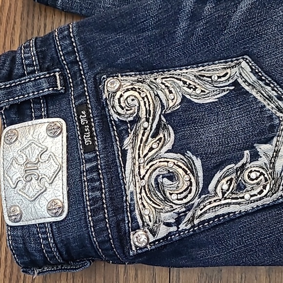 WILD AND FREE Miss Me Jeans Boyfriend Capri Size 26 ♠♠♠ - Picture 2 of 12